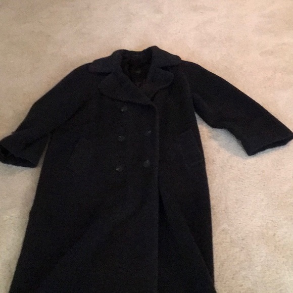 Coat - Picture 4 of 5